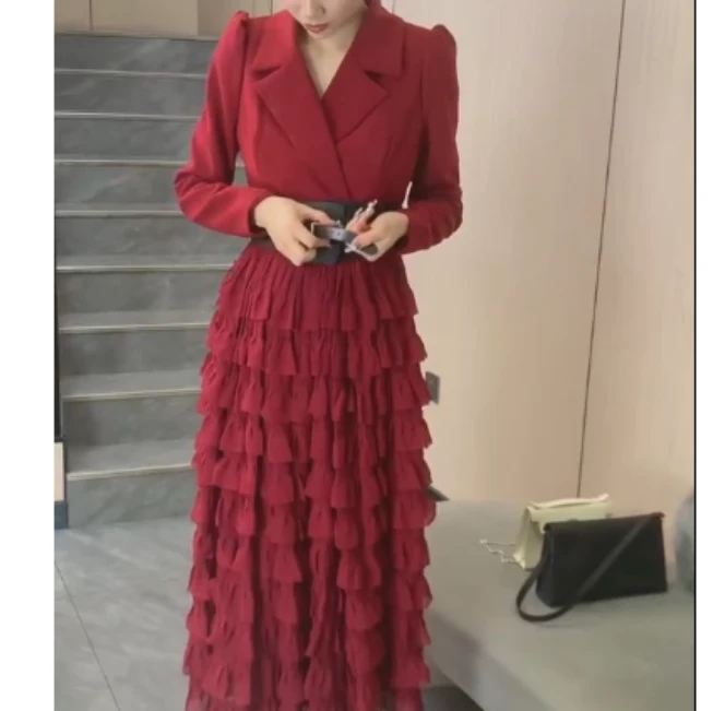 2025春季新款网红同款洋气减龄气质收腰连衣裙时尚X-RT