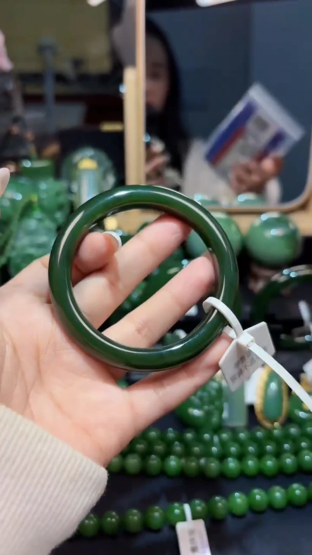 【闪购商品】和田玉（碧玉）手镯未镶嵌1