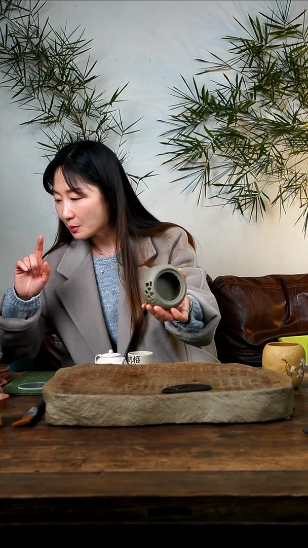 紫砂张月《段泥佛龛温茶器》