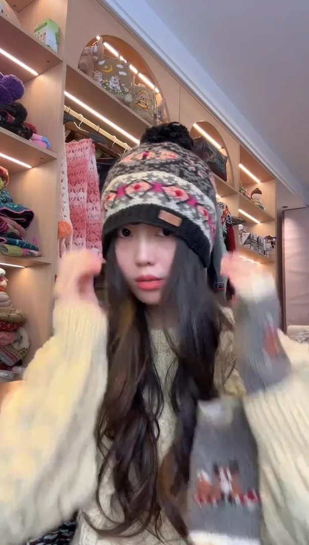 羊毛黑色敦煌帽