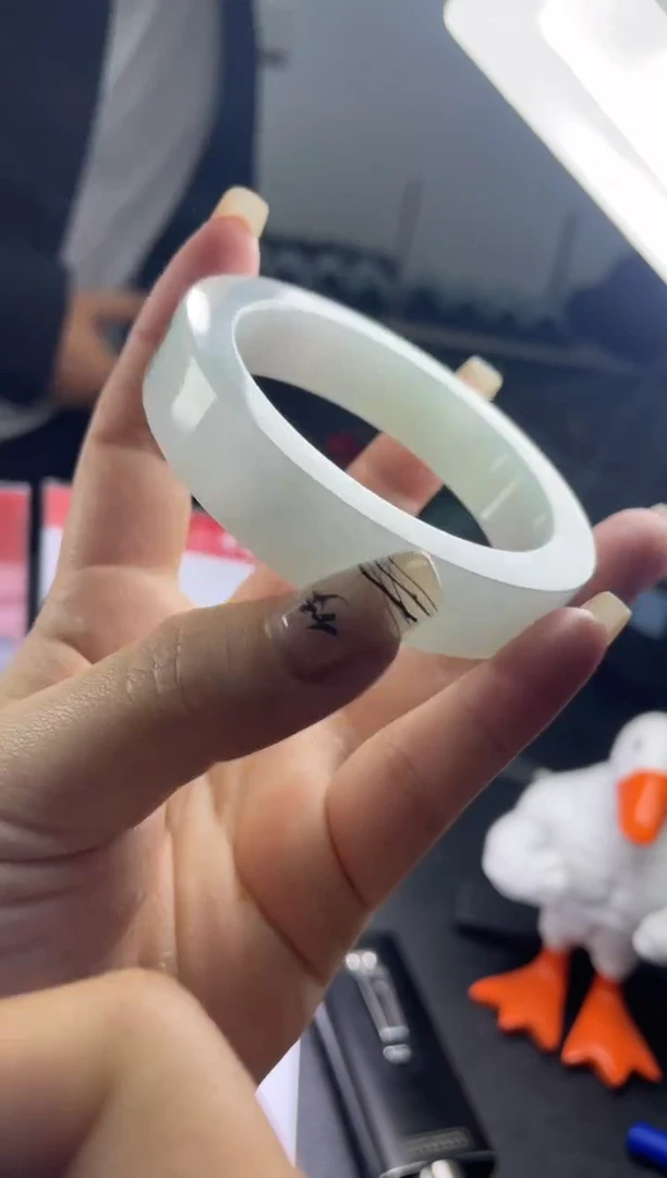 【闪购商品】定制翡翠手镯未镶嵌手镯DDQ/发一件