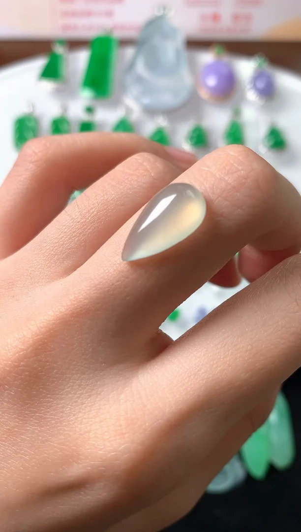 未镶嵌定制翡翠裸石（镶嵌定制）