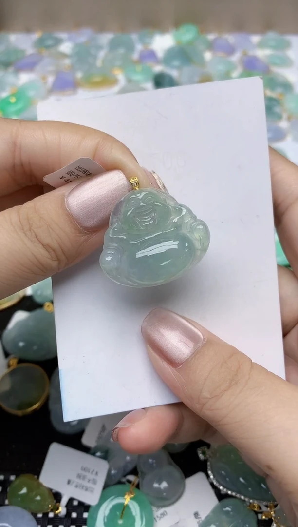 翡翠18K金镶嵌颈饰天然缅甸A货翡翠