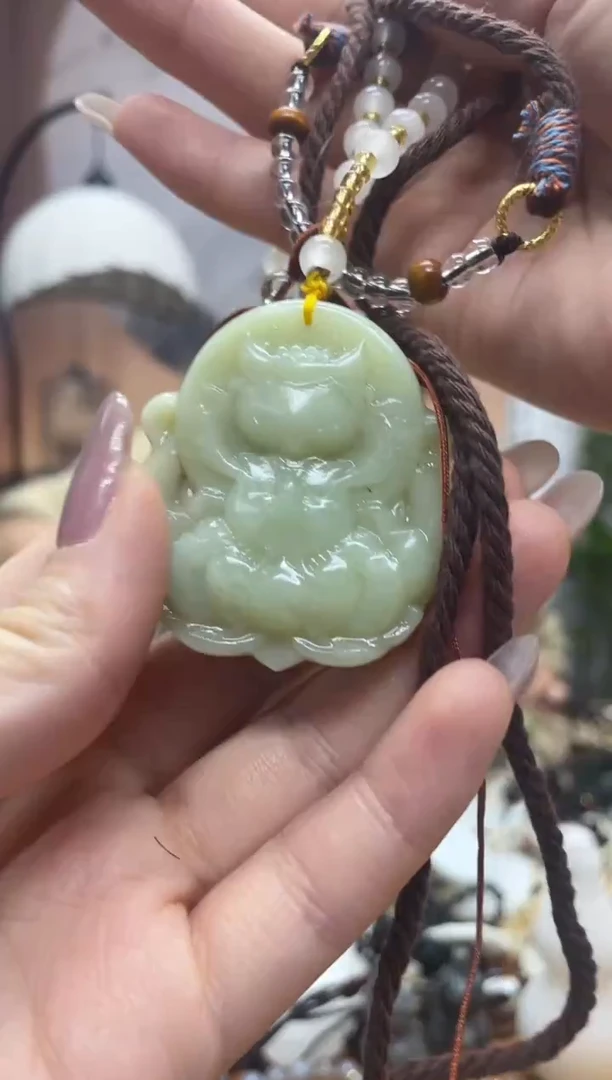 未镶嵌岫玉吊坠·