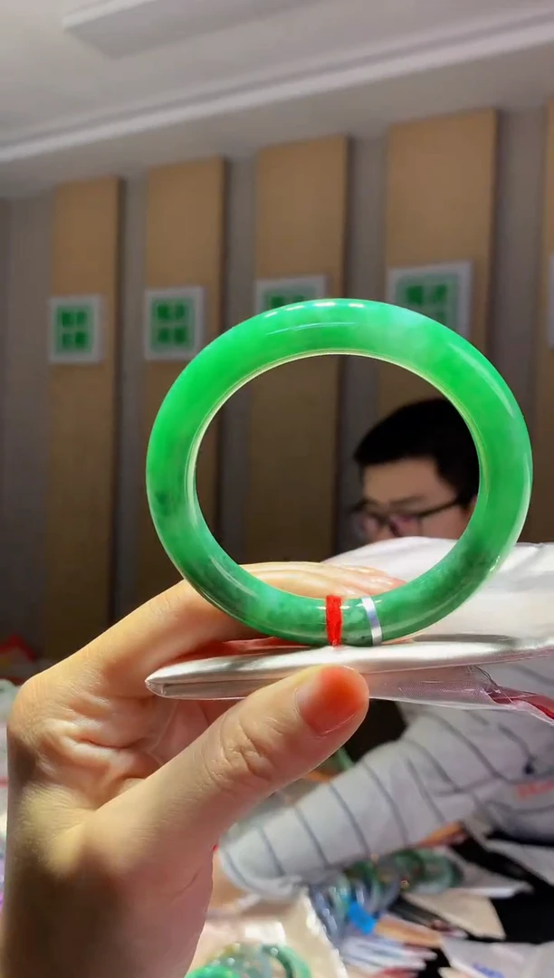 未镶嵌手镯翡翠-C38 圈口56