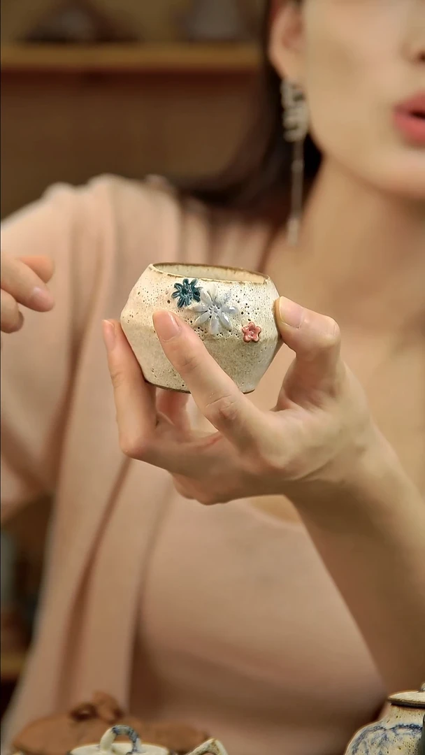 言野手作 粉引大花主人杯