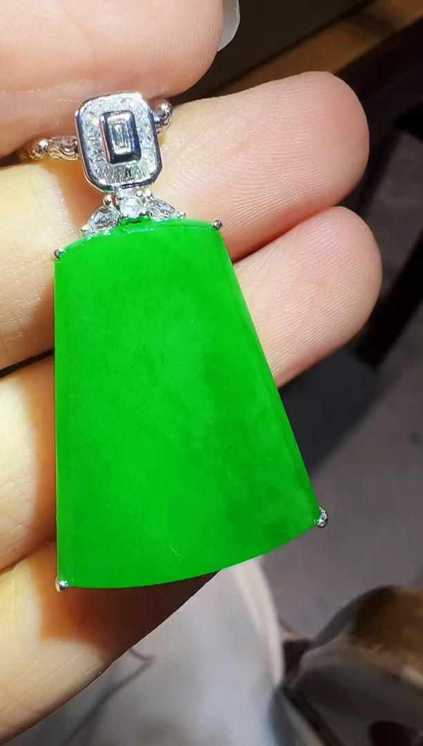 吊坠(不含链)18K金镶嵌翡翠无事牌