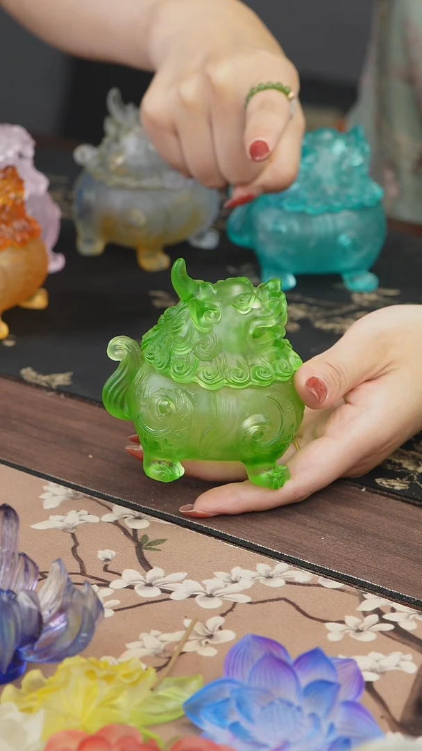 手工艺品琉璃绿色小号狻猊香炉