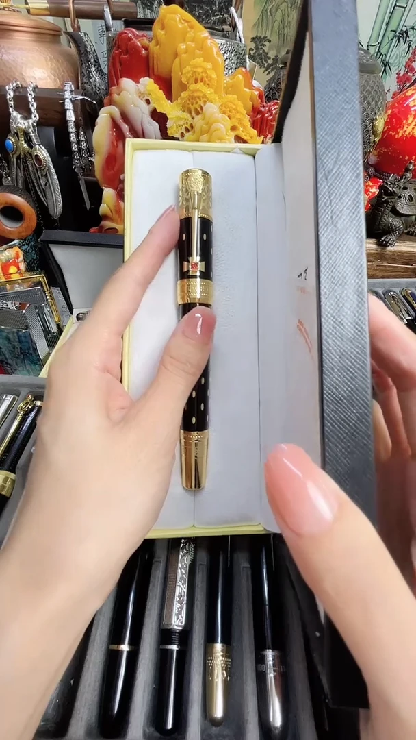 瓷片SDFGGHJHJJKKLLL