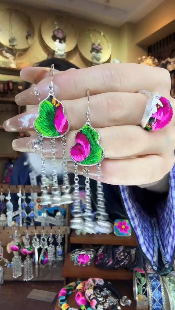 刺绣非遗刺绣民族风耳环