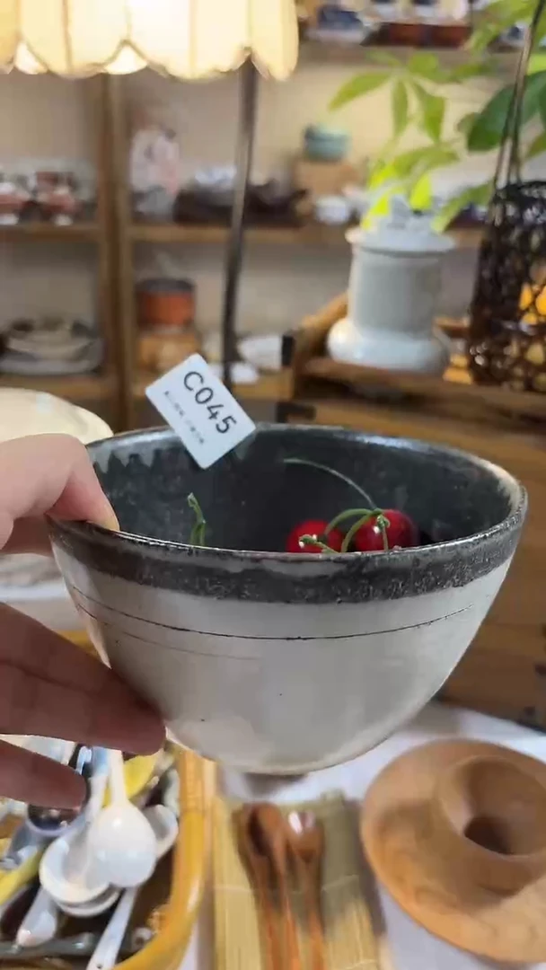 瓷片草***?喵喵家都是大漂亮