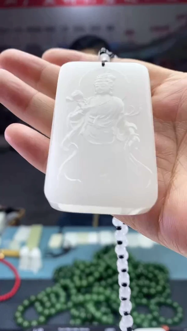 天然玉石未镶嵌颈饰