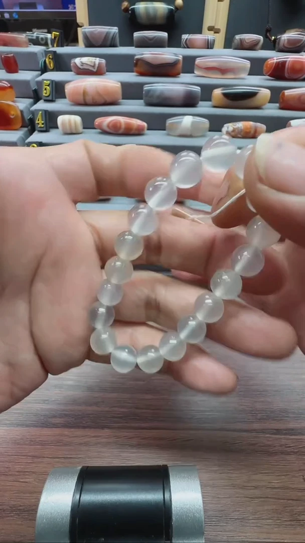 未镶嵌颈饰玛瑙/玉髓玛瑙10