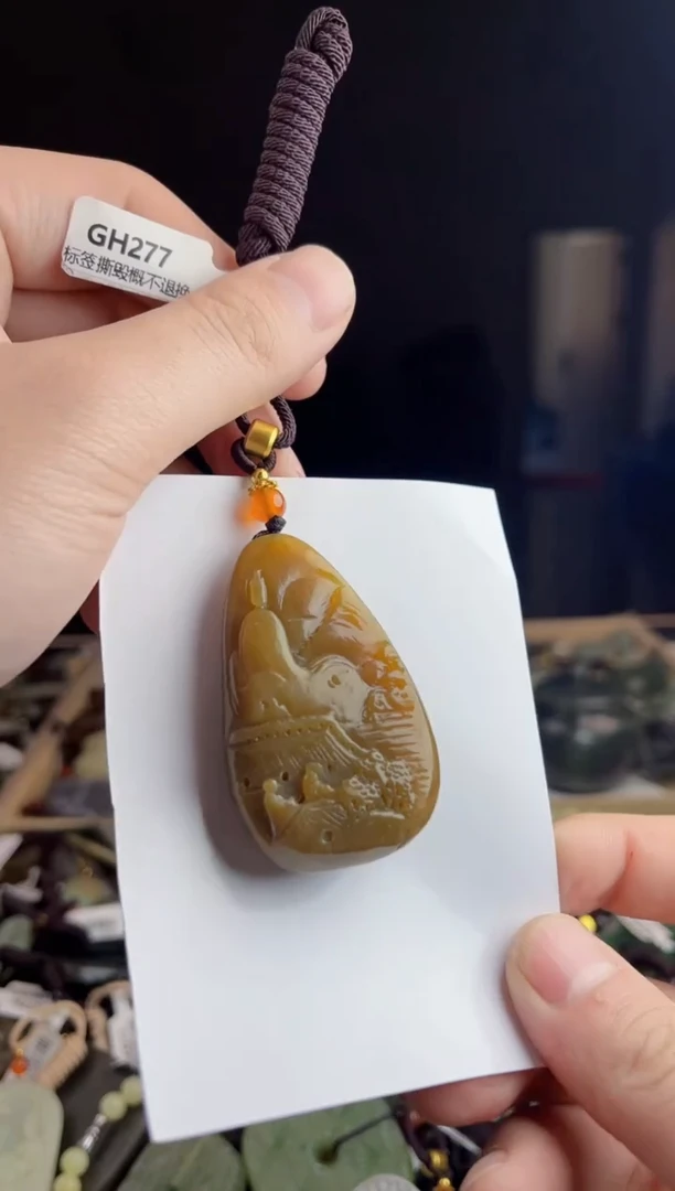 颈饰未镶嵌和田玉1