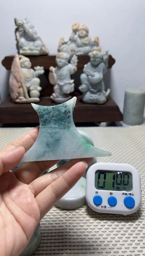 翡翠散珠王*人缅甸翡翠A货6125
