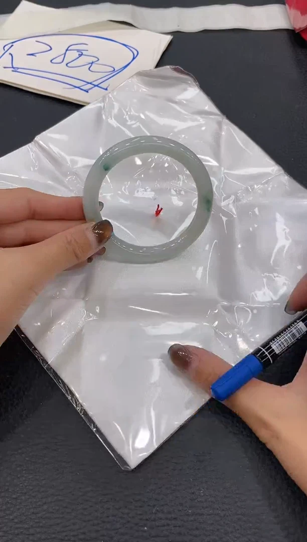 【闪购商品】翡翠手镯未镶嵌手镯