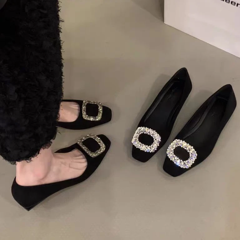 SUMI 水钻扣浅口粗跟鞋子冬季黑色单鞋方头时尚百搭绒面女鞋通勤