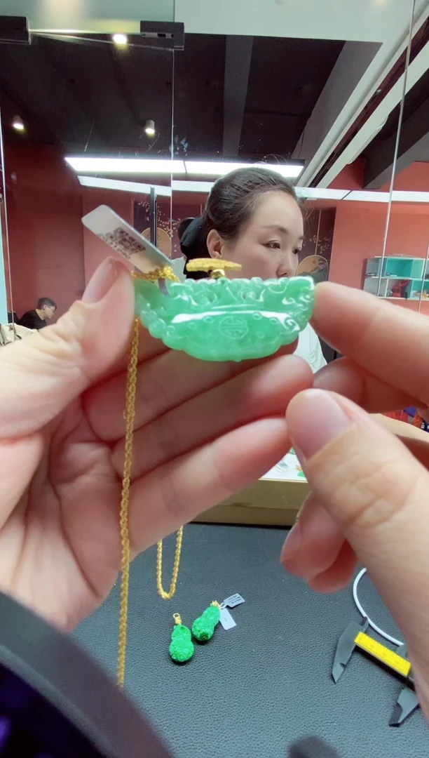 颈饰未镶嵌翡翠翡翠吊坠