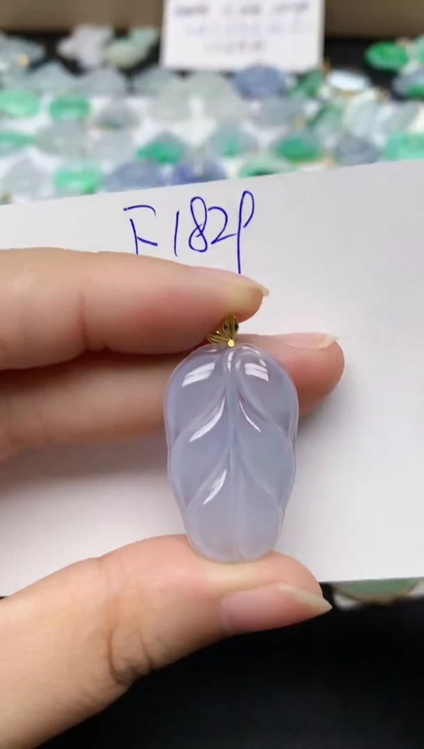 颈饰未镶嵌翡翠天然缅甸A货翡翠百元以上9元证书费自理