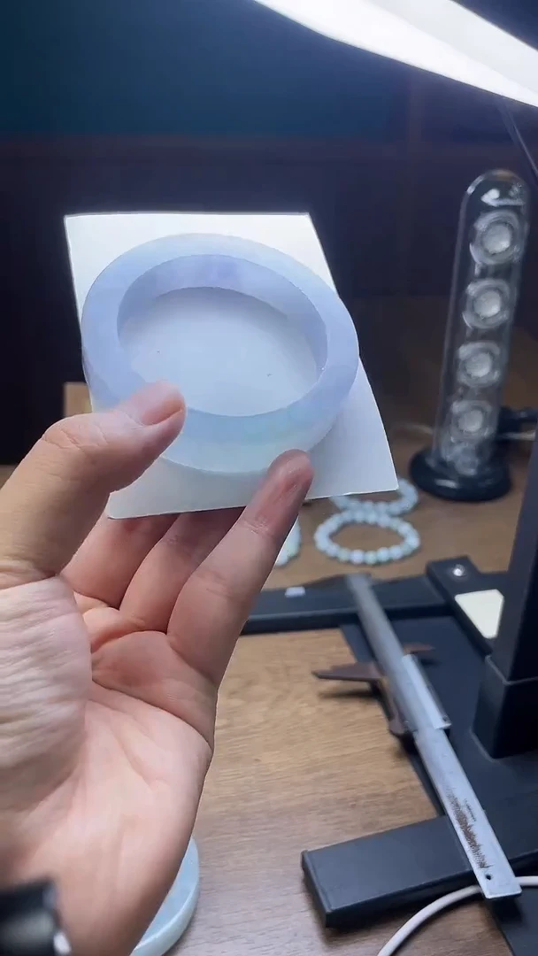 未镶嵌手镯定制翡翠慧*定制