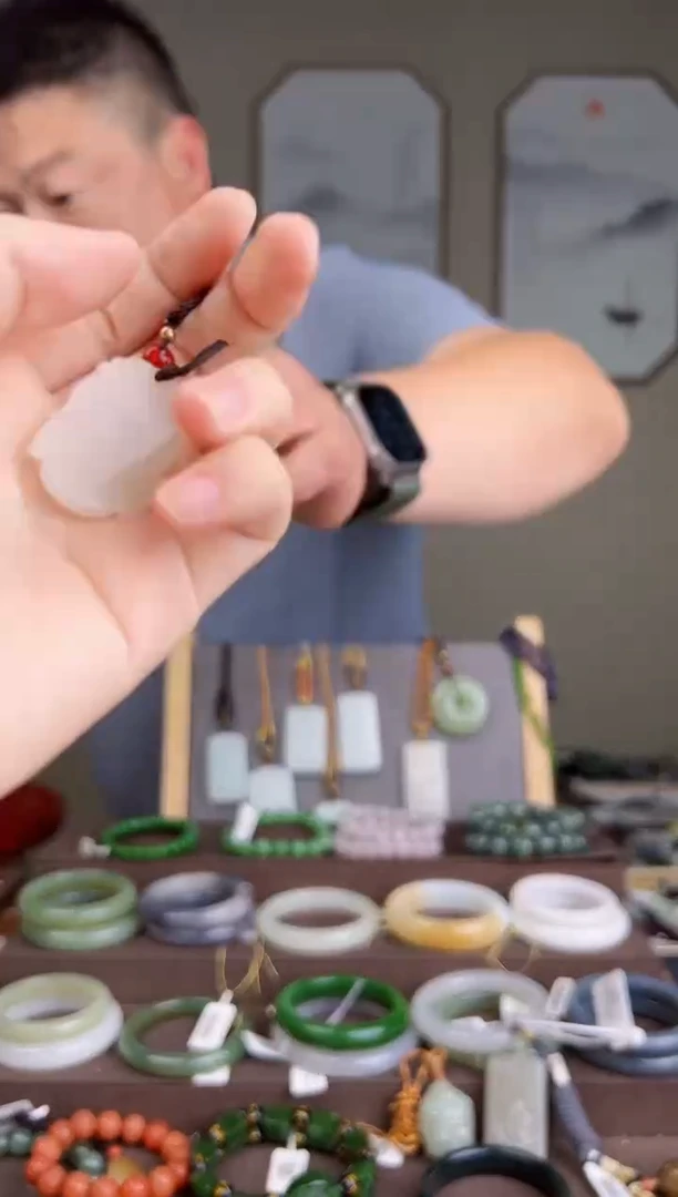 和田玉未镶嵌颈饰多样性发货 拍一单发一个