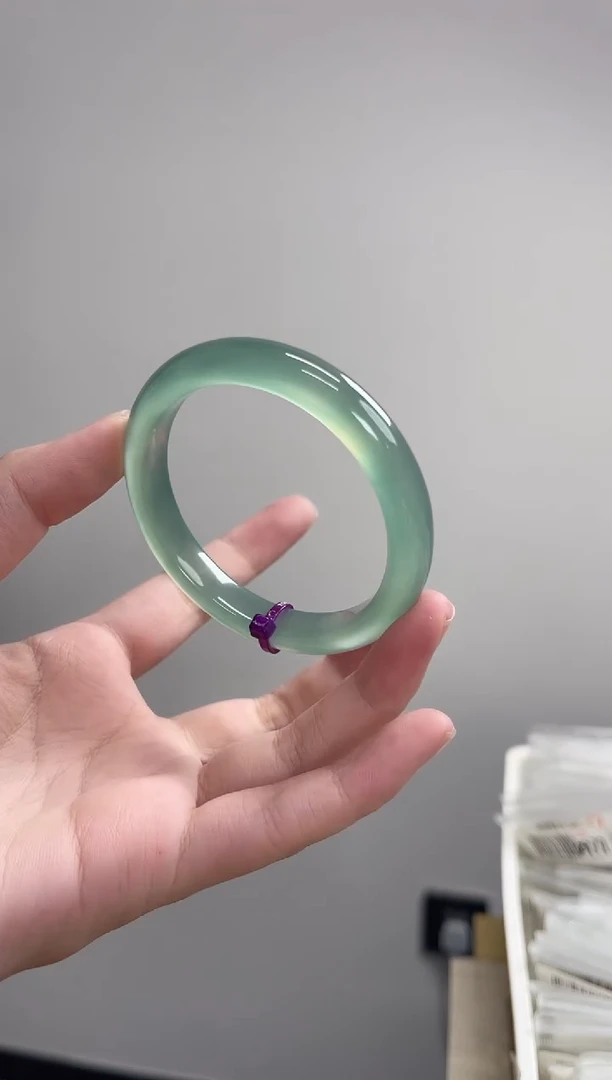 手镯玛瑙/玉髓未镶嵌56-57圈