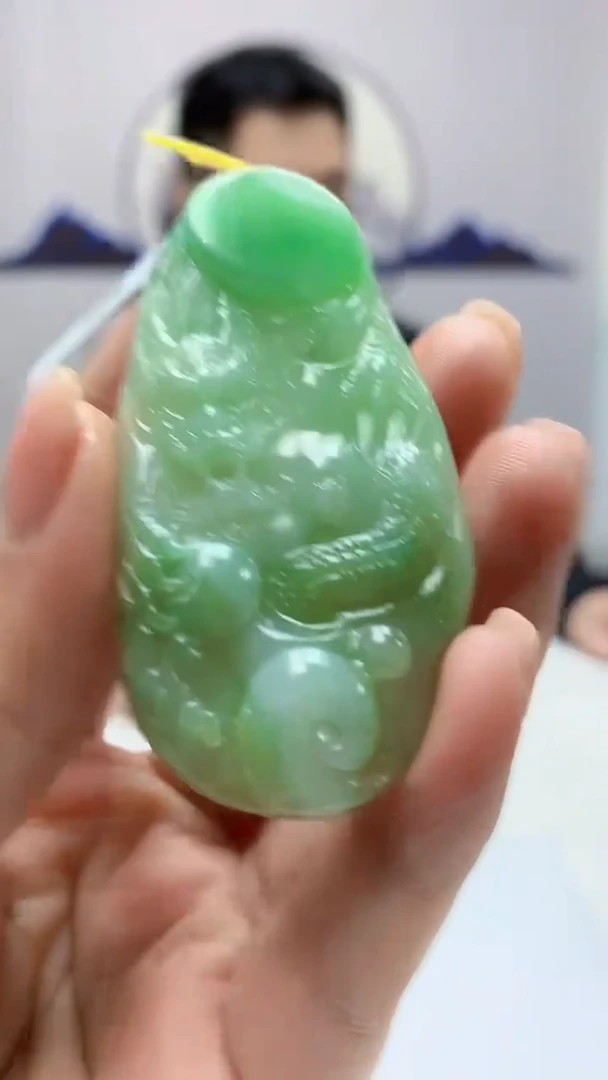 【闪购商品】定制翡翠未镶嵌5153ms-毛货188龙牌