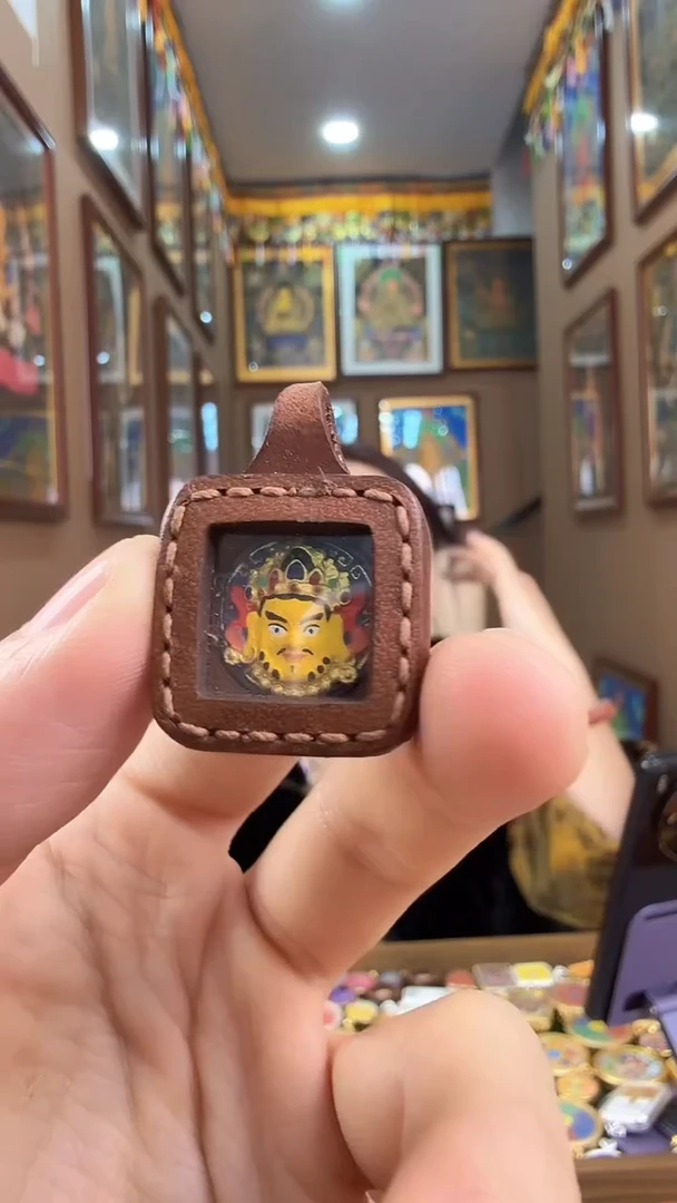 吊坠黄CC擦擦-热贡纯手绘唐卡