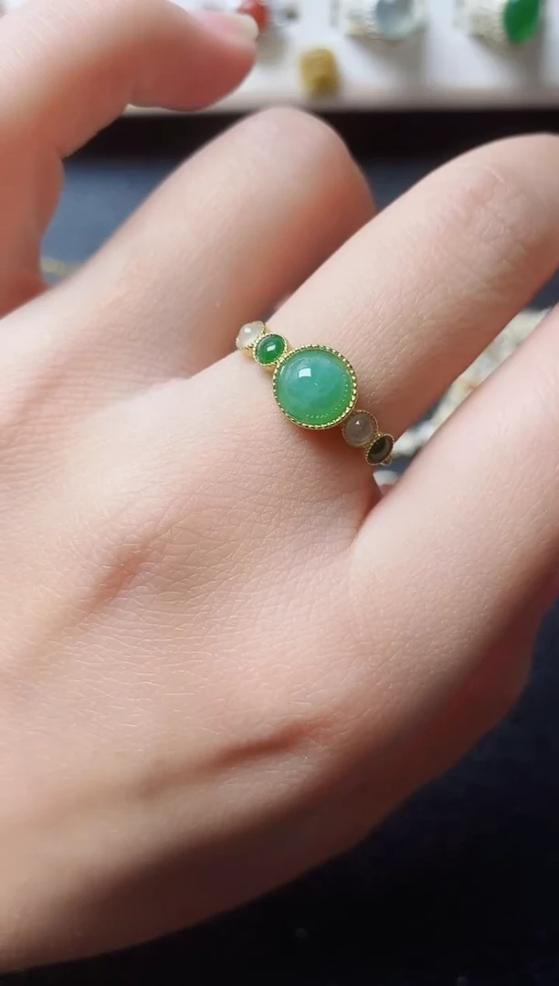 【闪购商品】翡翠戒指银S925镶嵌11111