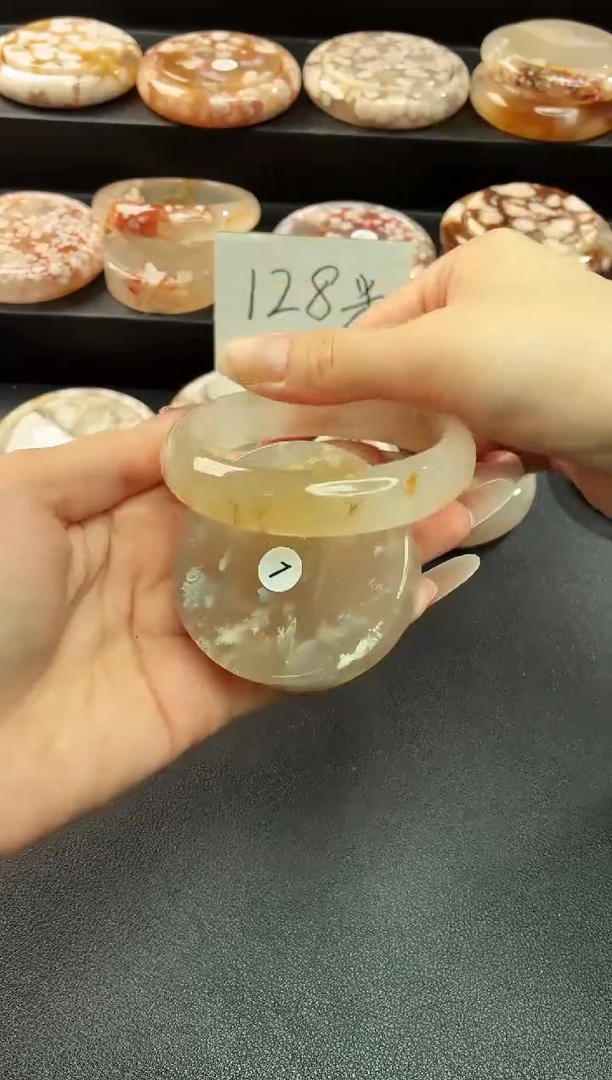 手镯玛瑙/玉髓未镶嵌石英质玉手镯