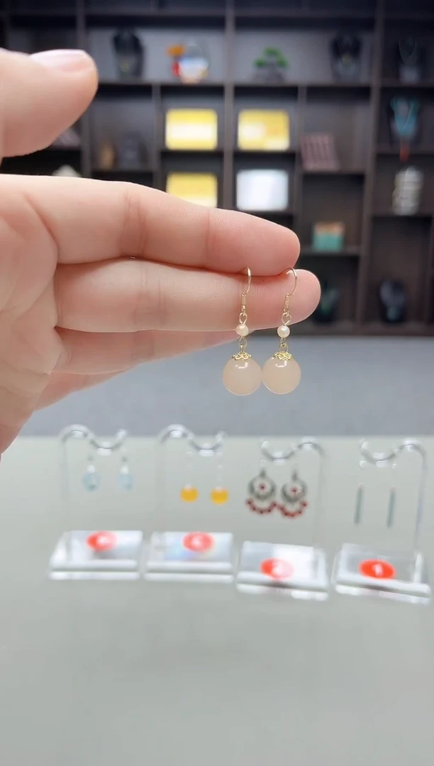 未镶嵌耳饰玛瑙/玉髓218000