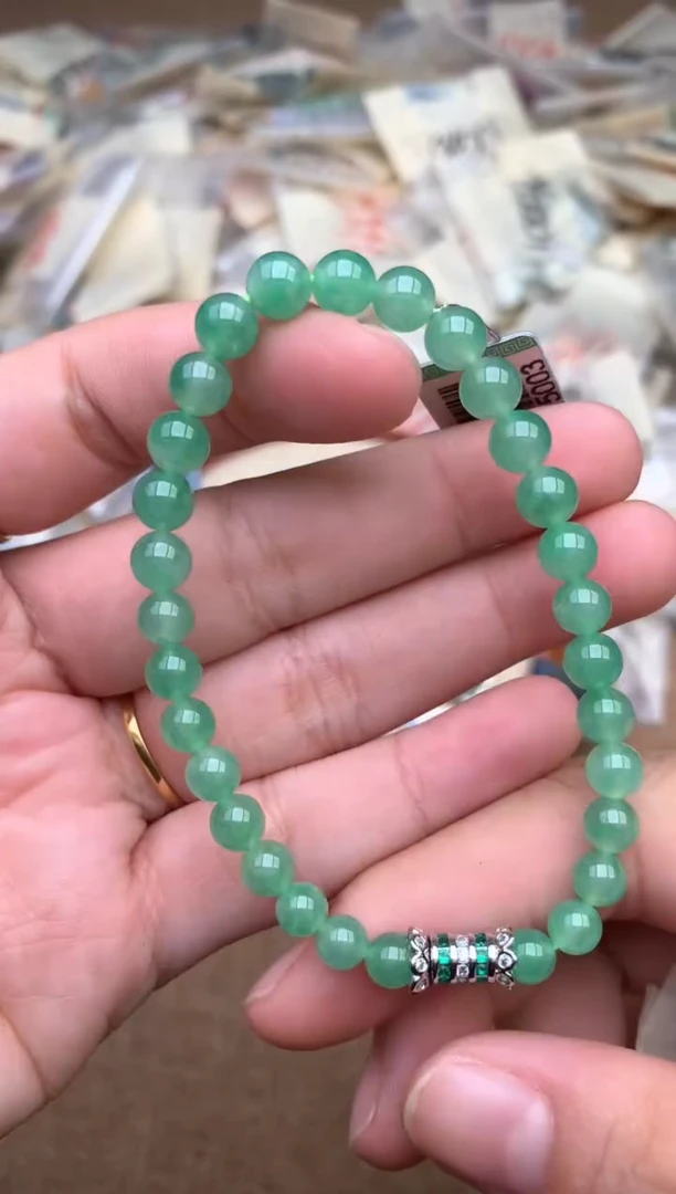 未镶嵌挂件翡翠一