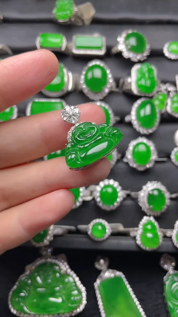 颈饰银S925镶嵌翡翠翡翠