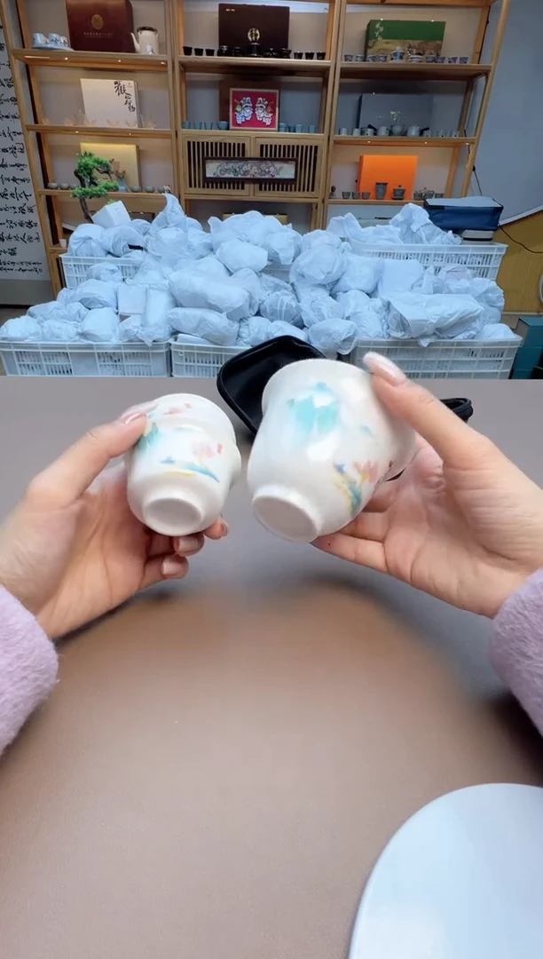 【闪购商品】摆件瓷制品S1111111111111