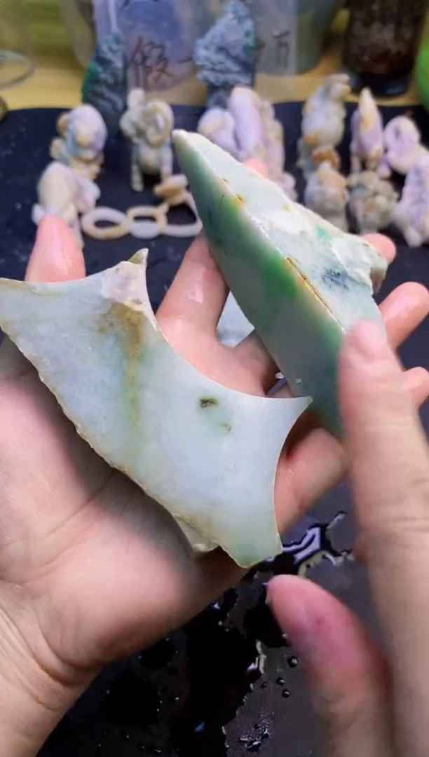 翡翠未镶嵌颈饰天然翡翠091