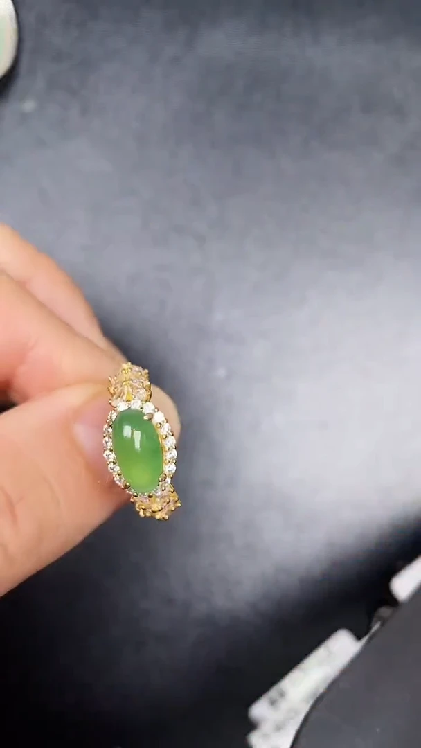 银S925镶嵌戒指翡翠1200