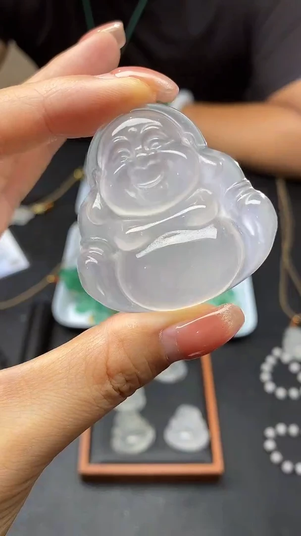 玉材质：  宝石光    佛