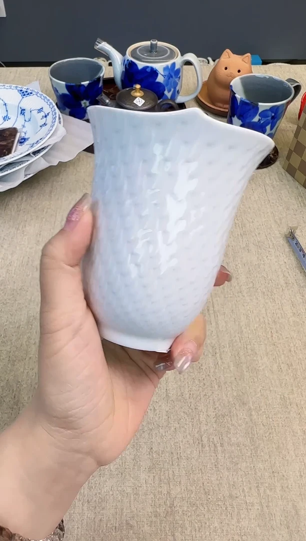 瓷片泡泡的瓷器好好看呀
