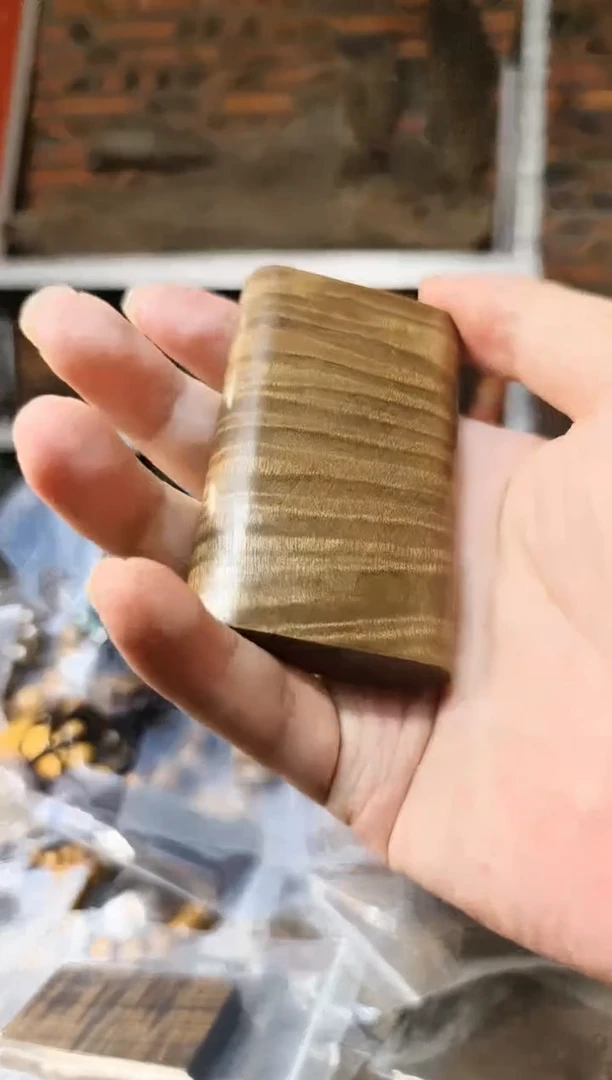 楠木（金丝楠）把件无事牌