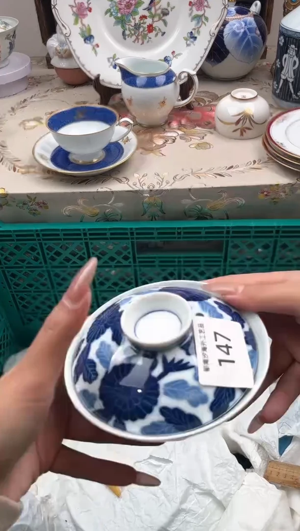 瓷片一****慈C         147