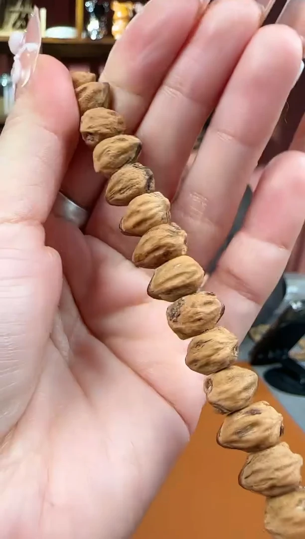 【闪购商品】柏香籽/百香籽吊坠大牙