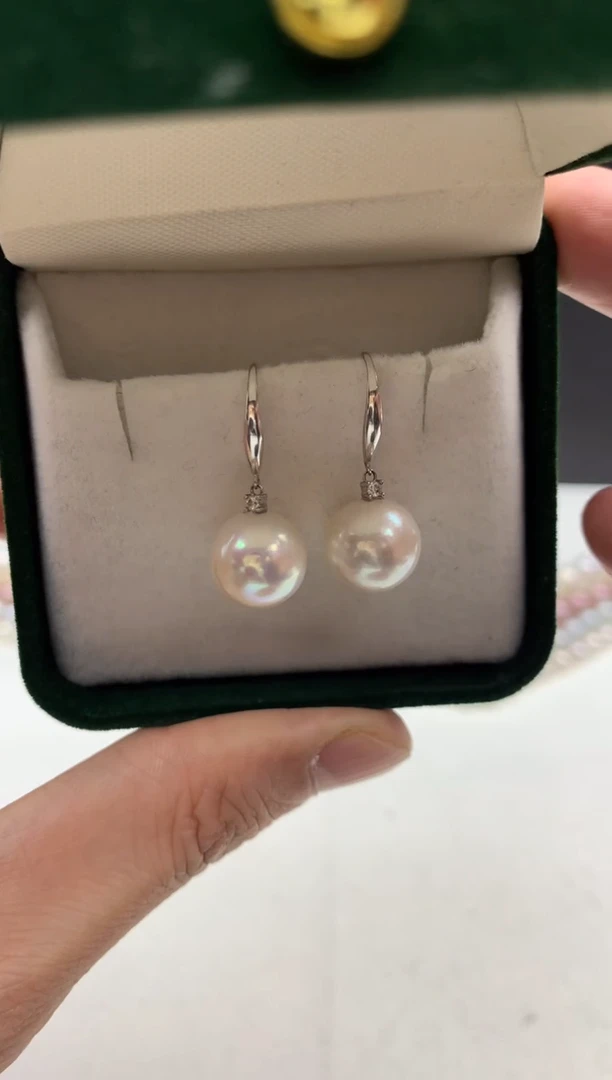 未镶嵌ff淡水珍珠白珠耳饰