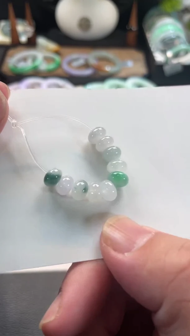 颈饰未镶嵌翡翠11号链接 有纹裂