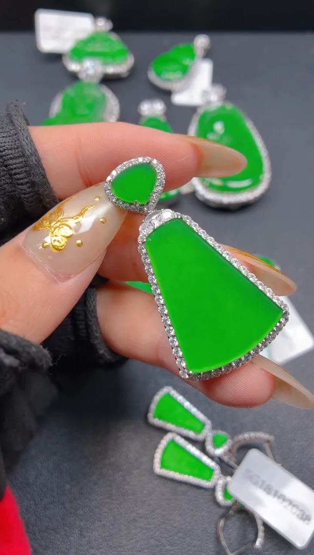 吊坠(不含链)银S925镶嵌翡翠001