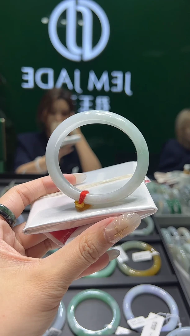 未镶嵌手镯翡翠天然缅甸A货翡翠手镯 福利手镯