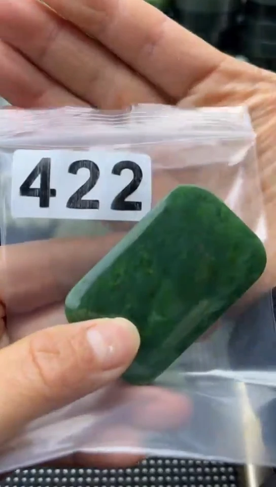 未镶嵌和田玉珠宝半成品牌子