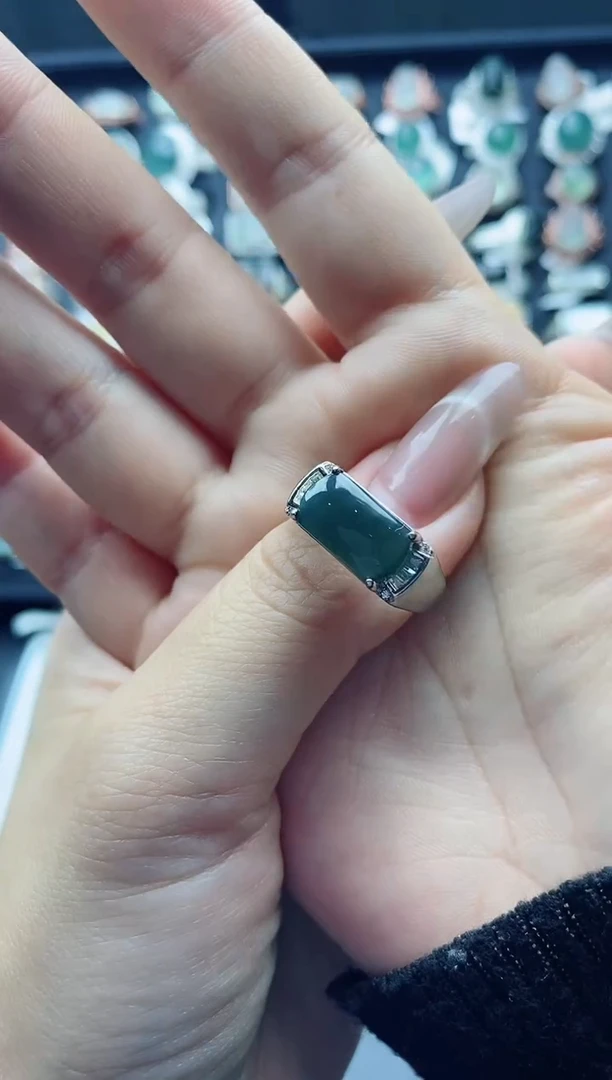 【闪购商品】翡翠戒指银S925镶嵌天然A货翡翠开口戒指
