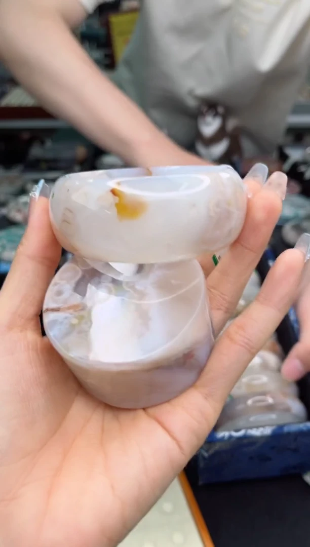 【闪购商品】石英质玉手镯未镶嵌58圈口（赠品镯心）3650295