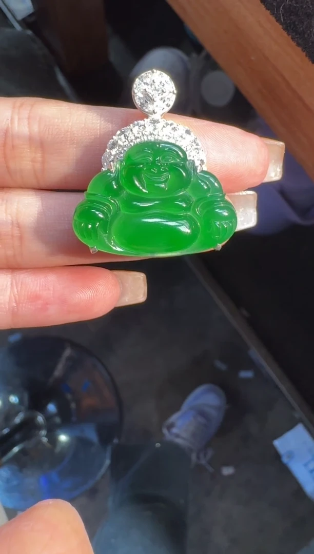 未镶嵌定制翡翠翡翠A货有轻微色差属于正常现象，佛公1