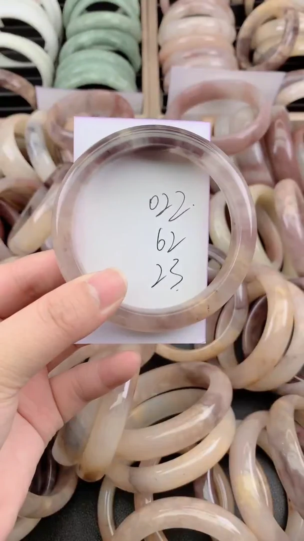 未镶嵌手镯石英质玉022